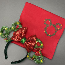Load image into Gallery viewer, Mouse Wreath - T-Shirt Child