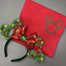 Load image into Gallery viewer, Mouse Wreath - JUMPER Adult
